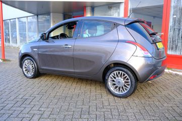 Voertuigafbeelding 22