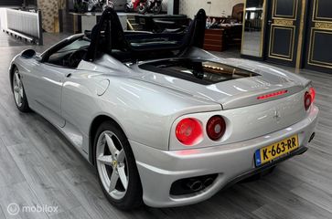 Voertuigafbeelding 21