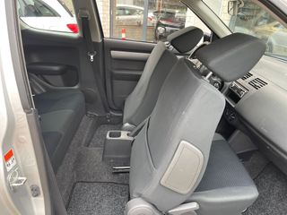 Voertuigafbeelding 24