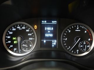 Voertuigafbeelding 18