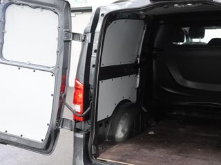 Voertuigafbeelding 35