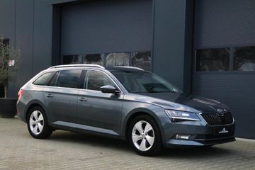 Voertuigafbeelding 6