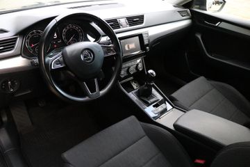 Voertuigafbeelding 9