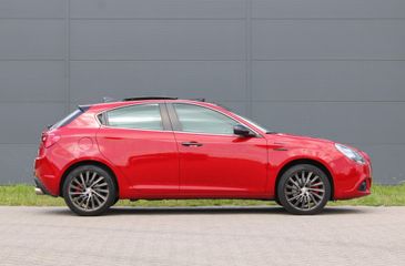 Voertuigafbeelding 13