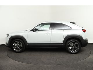 Voertuigafbeelding 3