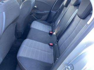 Voertuigafbeelding 30