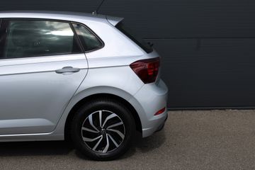 Voertuigafbeelding 16