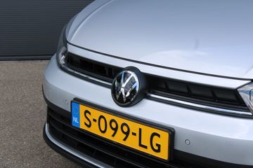 Voertuigafbeelding 2