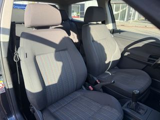 Voertuigafbeelding 47