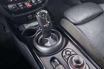 Voertuigafbeelding 28