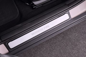 Voertuigafbeelding 8