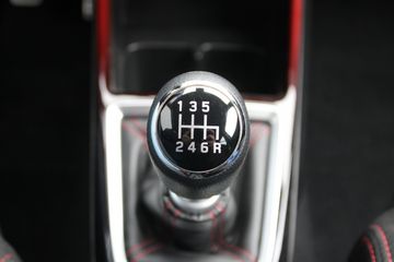 Voertuigafbeelding 30