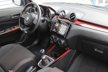 Voertuigafbeelding 5