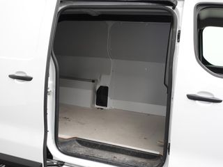 Voertuigafbeelding 39