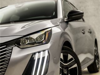 Voertuigafbeelding 11