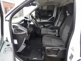 Voertuigafbeelding 4