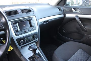 Voertuigafbeelding 16