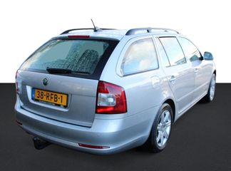 Voertuigafbeelding 4