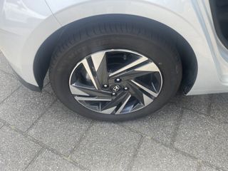 Voertuigafbeelding 11