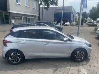 Voertuigafbeelding 4