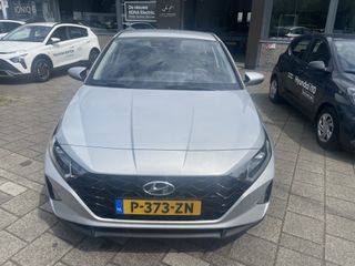 Voertuigafbeelding 6