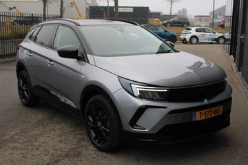 Voertuigafbeelding 6