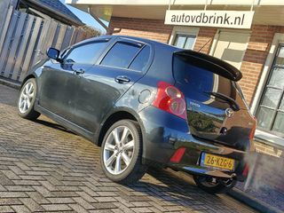 Voertuigafbeelding 9