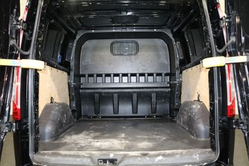 Voertuigafbeelding 13