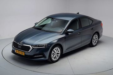 Voertuigafbeelding 12