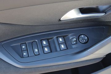 Voertuigafbeelding 16