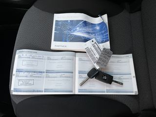 Voertuigafbeelding 13