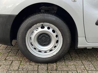 Voertuigafbeelding 22