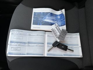 Voertuigafbeelding 37