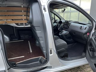 Voertuigafbeelding 7