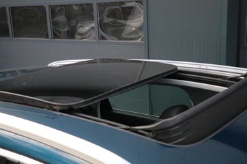 Voertuigafbeelding 8