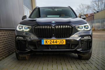 Voertuigafbeelding 3