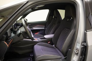 Voertuigafbeelding 8