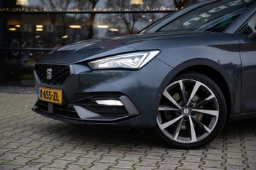 Voertuigafbeelding 6