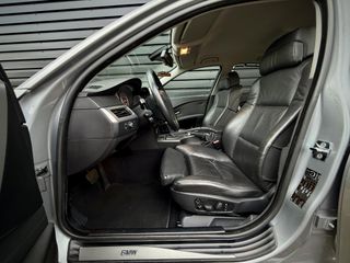 Voertuigafbeelding 48