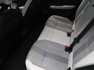 Voertuigafbeelding 31