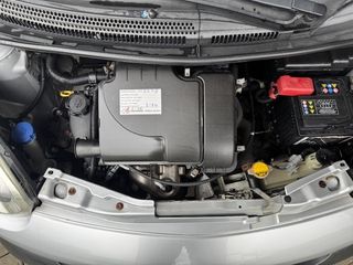 Voertuigafbeelding 23