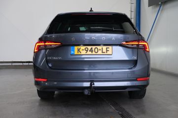 Voertuigafbeelding 5