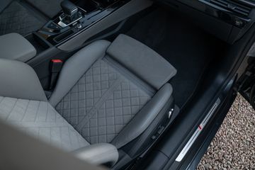 Voertuigafbeelding 26