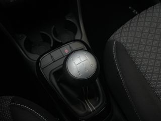 Voertuigafbeelding 12