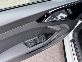 Voertuigafbeelding 38