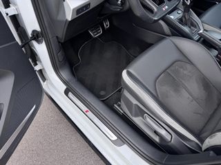 Voertuigafbeelding 42