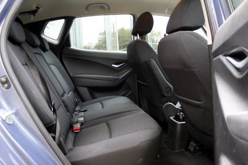 Voertuigafbeelding 8