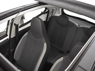 Voertuigafbeelding 28