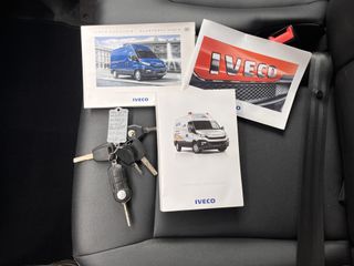 Voertuigafbeelding 13