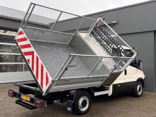 Voertuigafbeelding 3